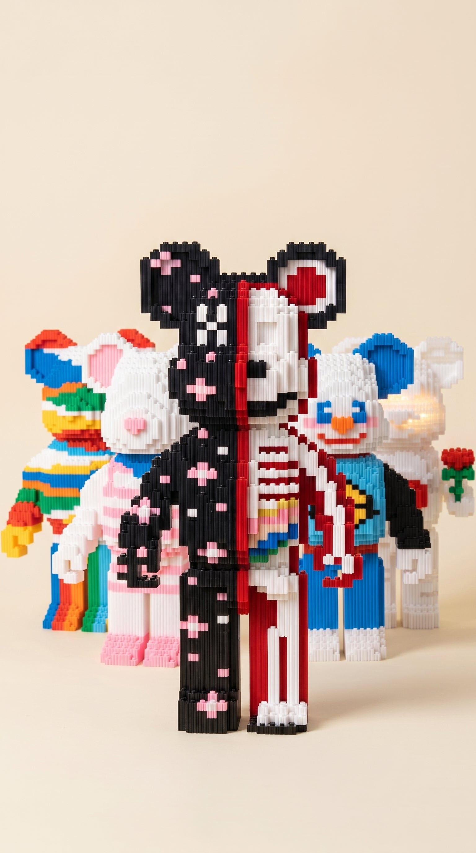 Build and Display the Ultimate Giftable Brick Bear